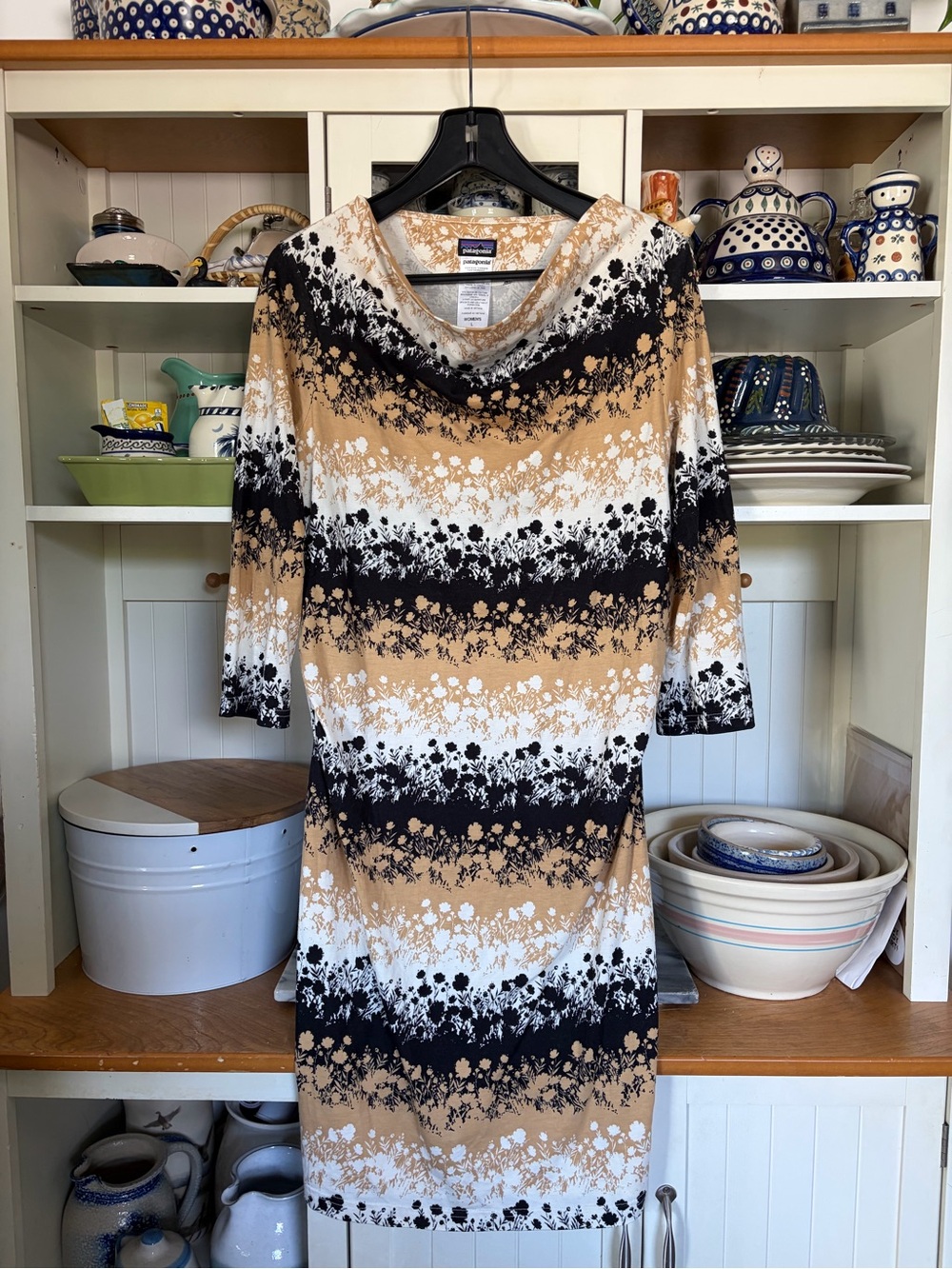 Patagonia Midi Dress Sz L Striped Floral Cowl Neck in Tan, Black & White